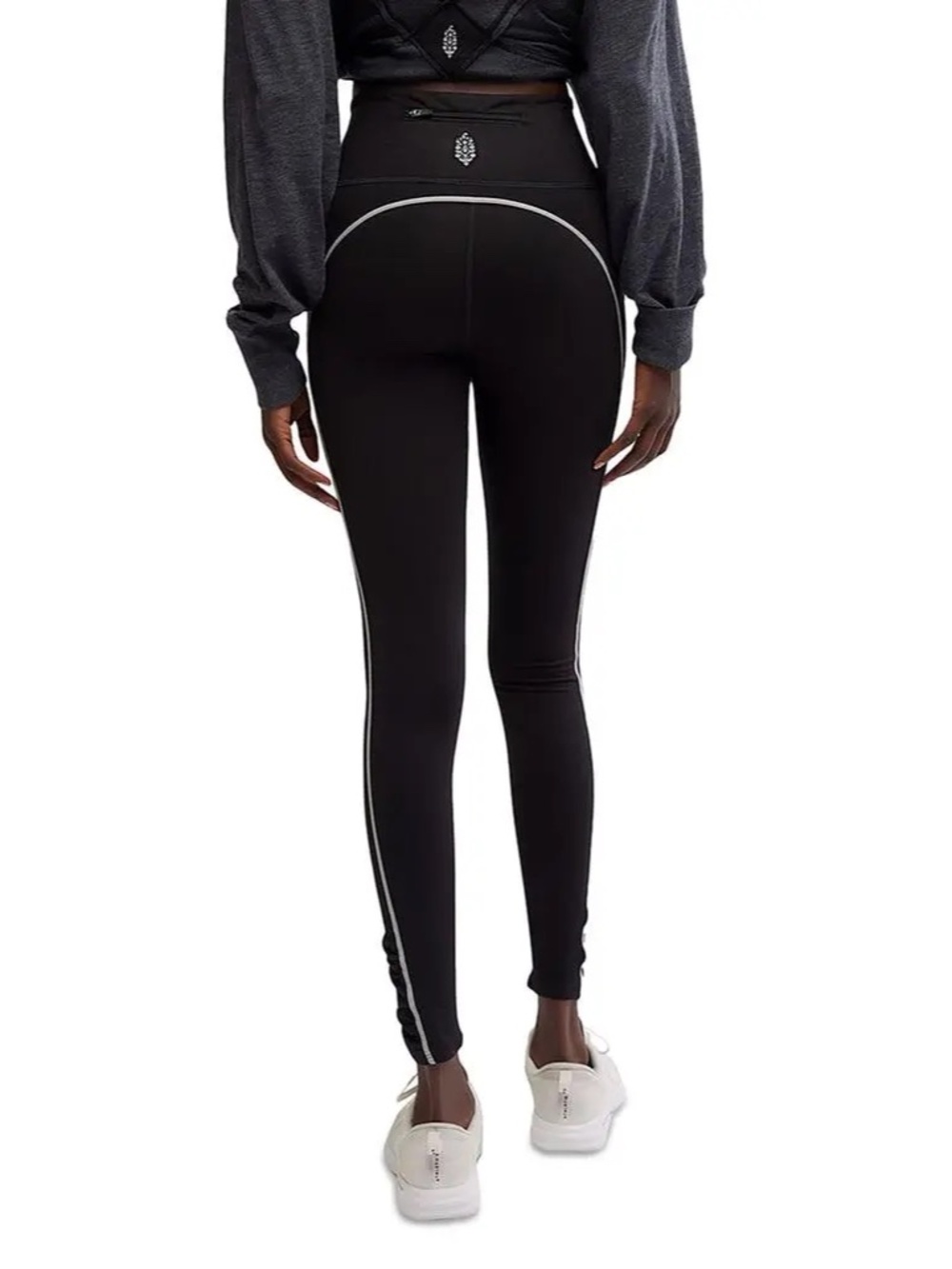 FP YOUR A PEACH LEGGINGS IN BLACK